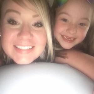 Meet your Posher, Niki